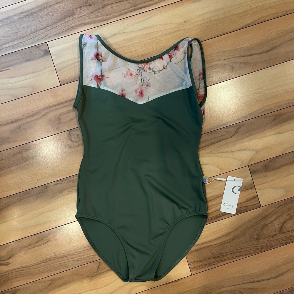 Class In leotard BRAND NEW